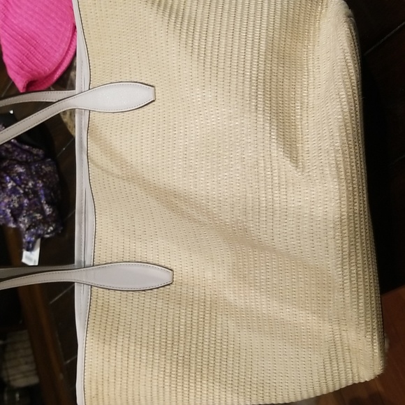 Super cute Kate spade straw shoulder bag - Picture 2 of 6